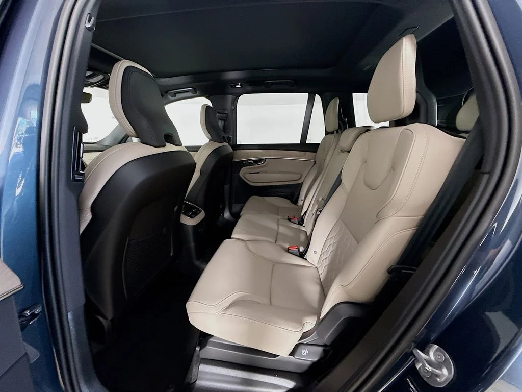 New 2026 Blue Volvo T8 Plus image 26
