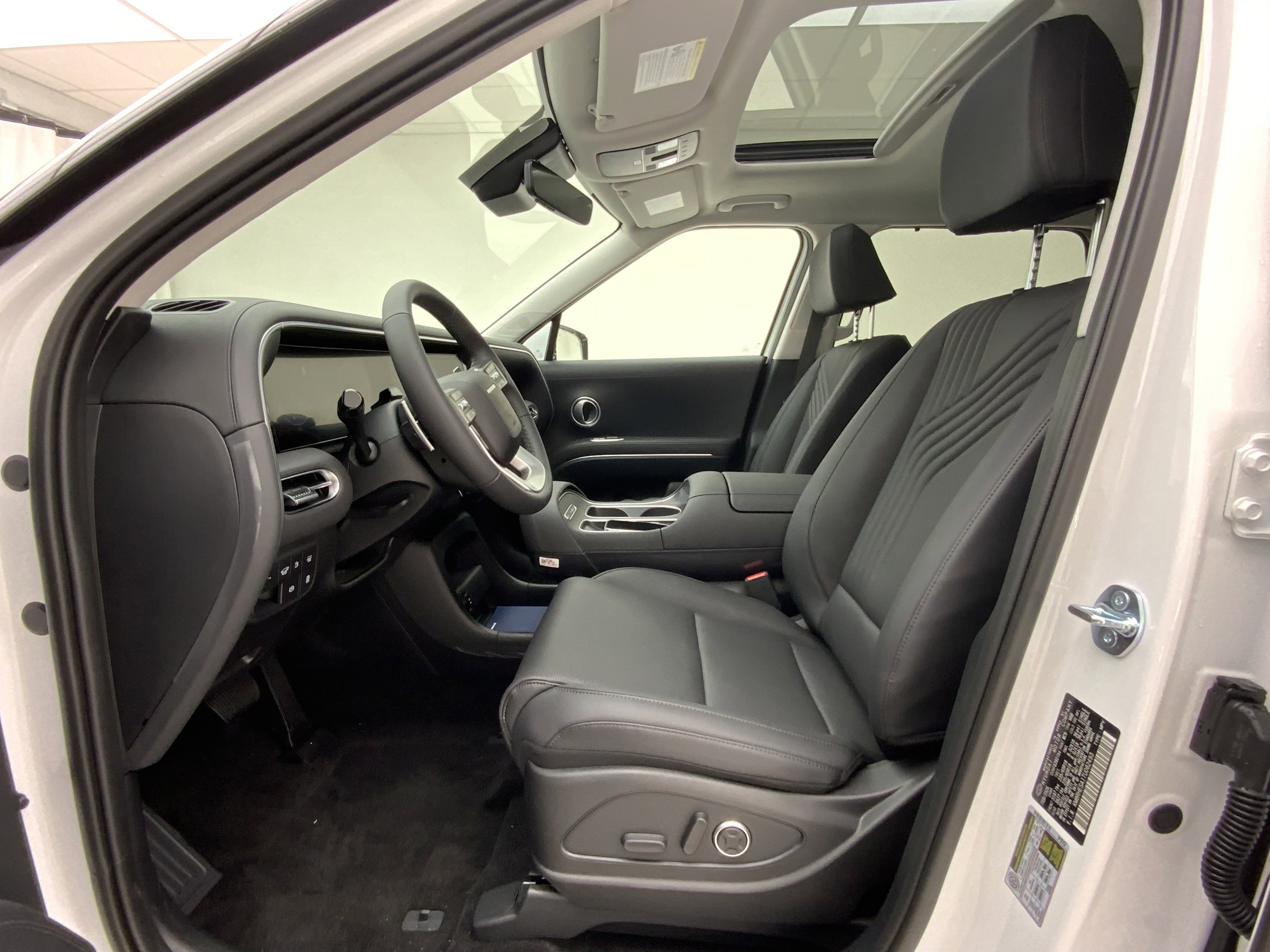 New 2026 Creamy White Pearl Hyundai SEL Premium 7P image 12