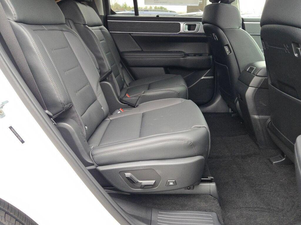 New 2026 White Hyundai Limited image 6