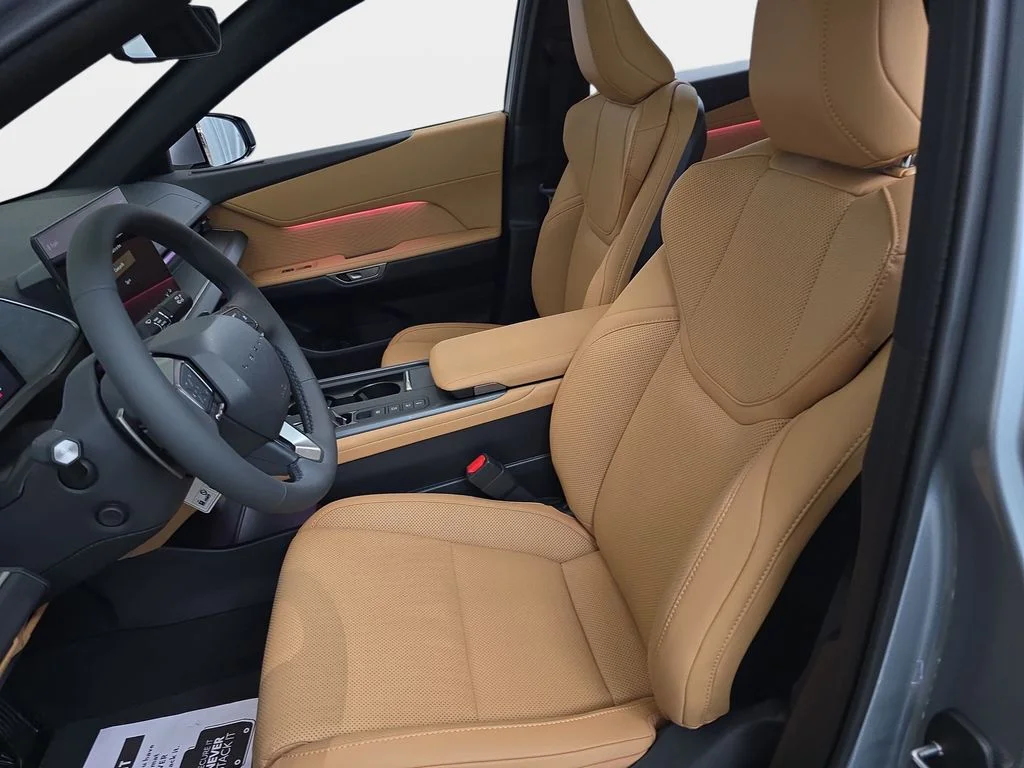 New 2026 Iridium Lexus PREMIUM AWD image 14