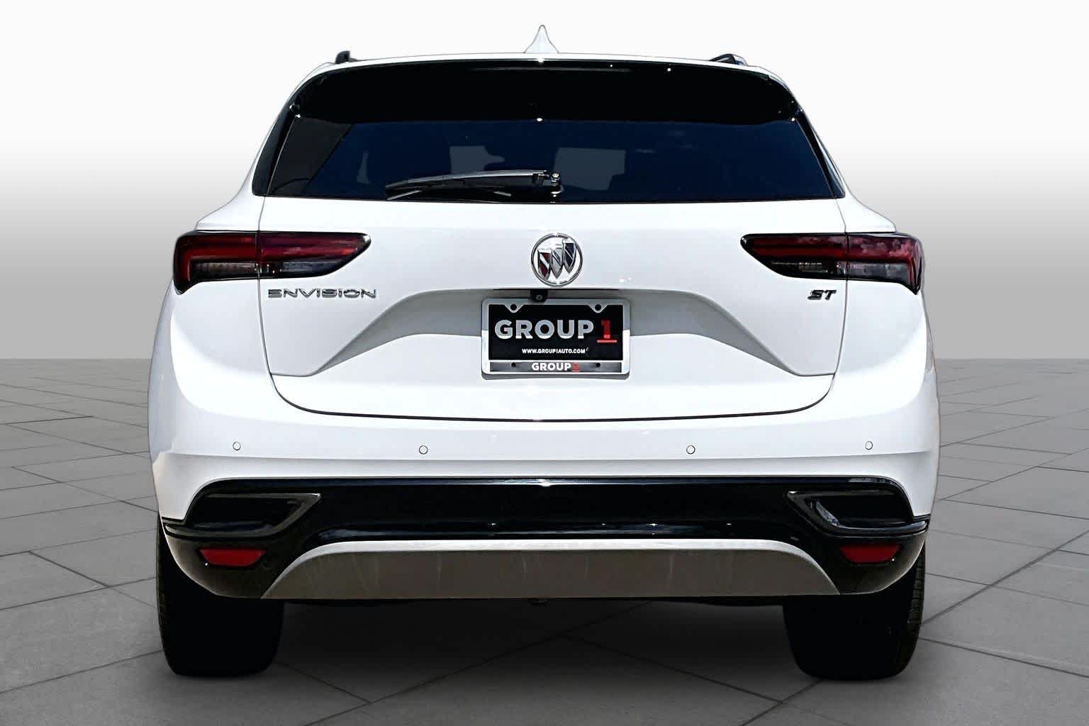 Used 2023 Summit White Buick Essence image 5