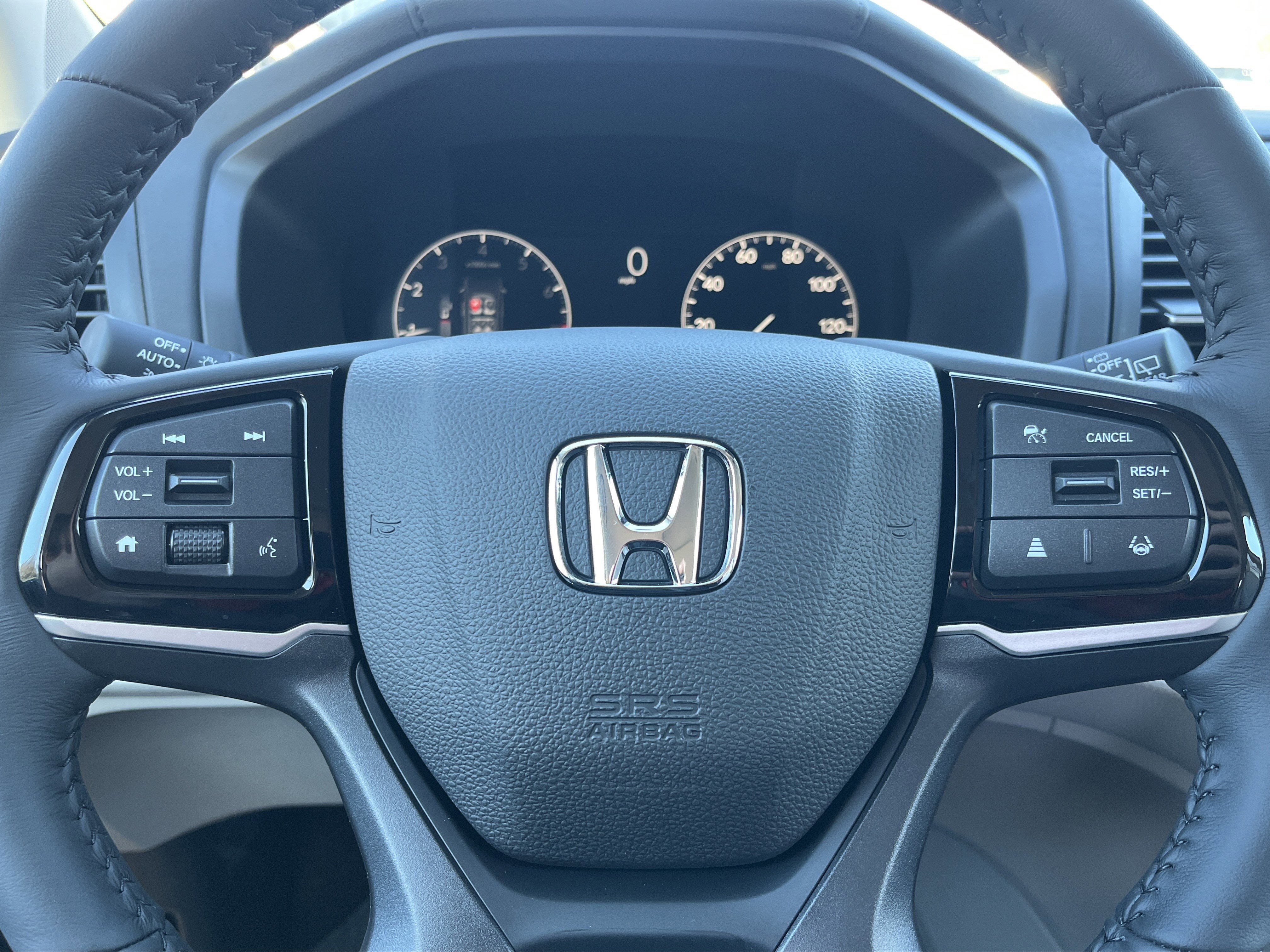 2026 Honda Odyssey EX-L - Photo 11