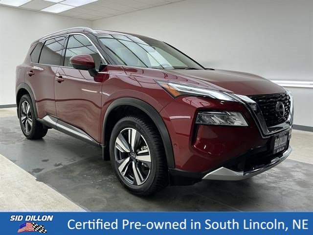 Used 2023 Scarlet Ember Tintcoat Nissan Platinum image 3