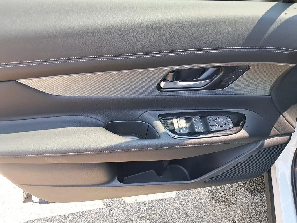 2025 Nissan Murano SL - Photo 11