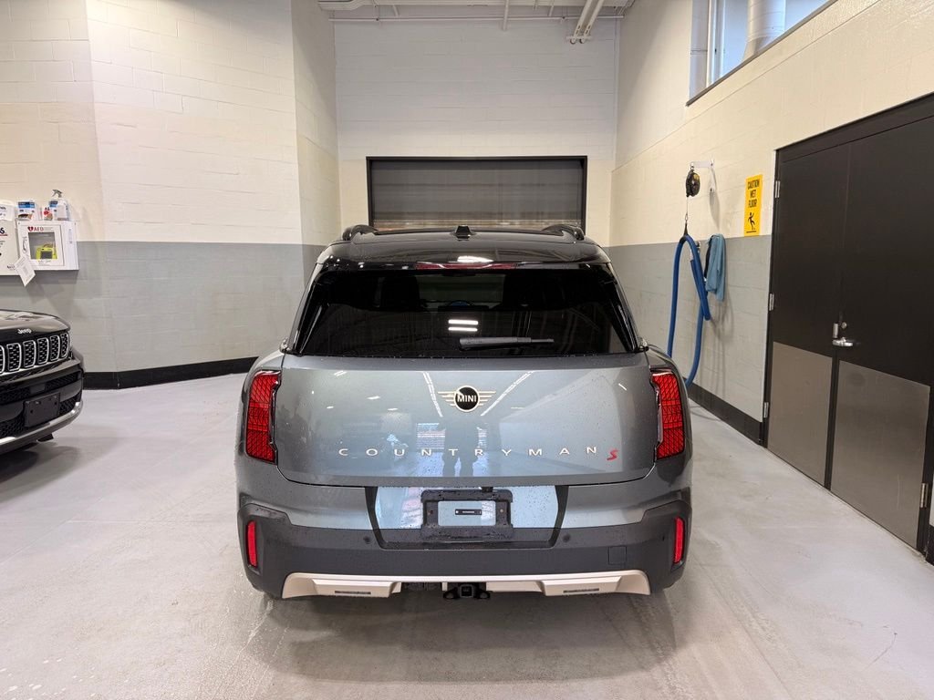Used 2025 Smokey Green Metallic MINI  image 4