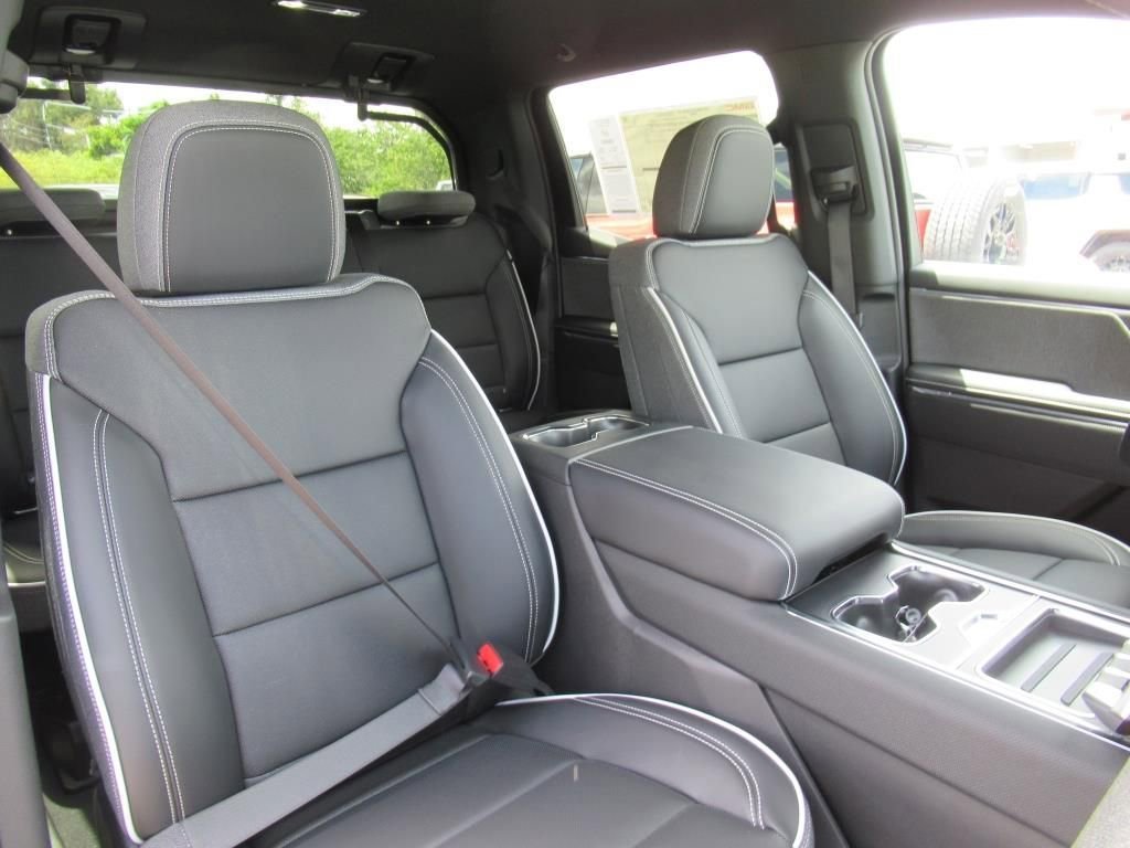 2026 GMC Sierra EV Elevation - Photo 10