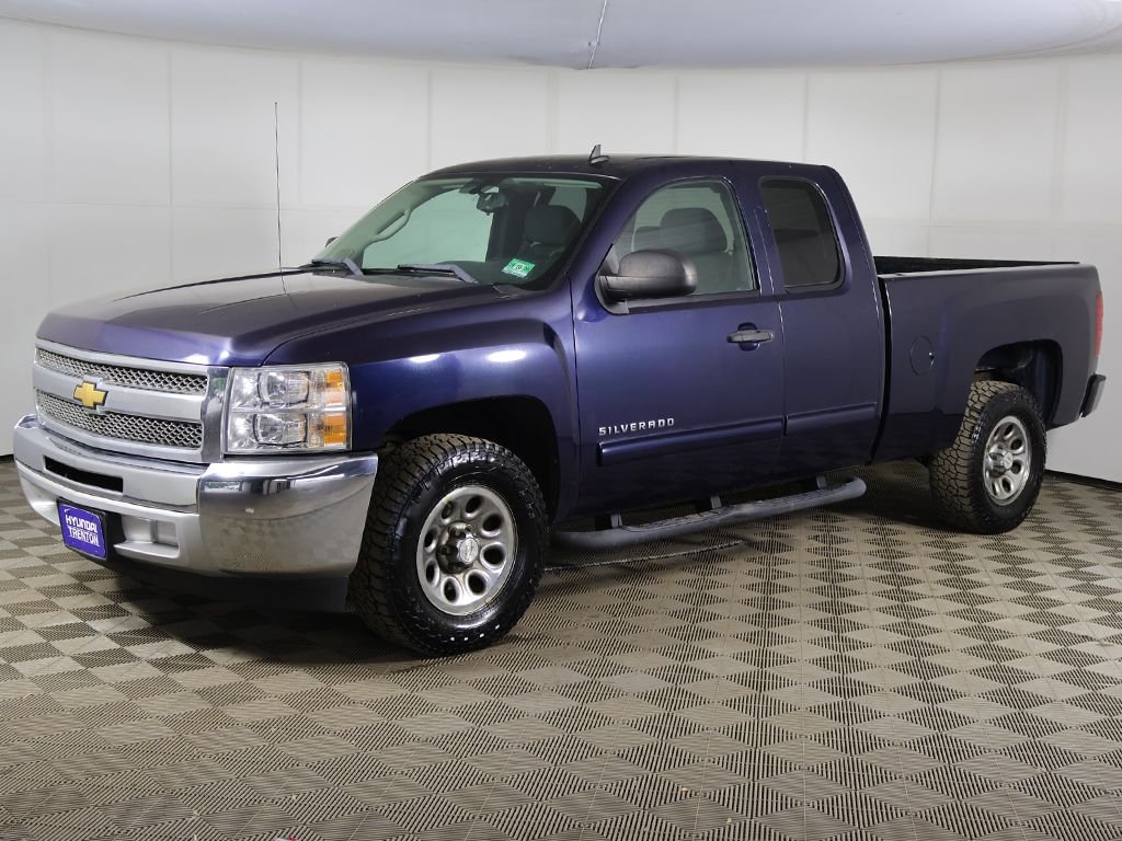 Used 2012 Blue Chevrolet LT image 3