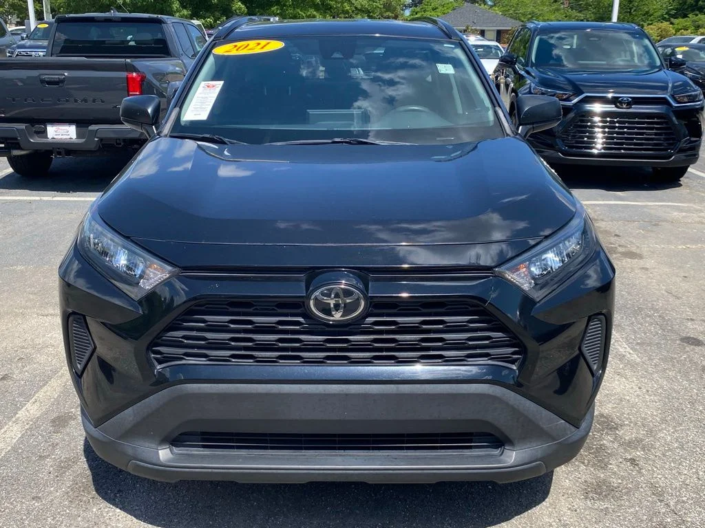 Used 2021 Black Toyota LE image 17