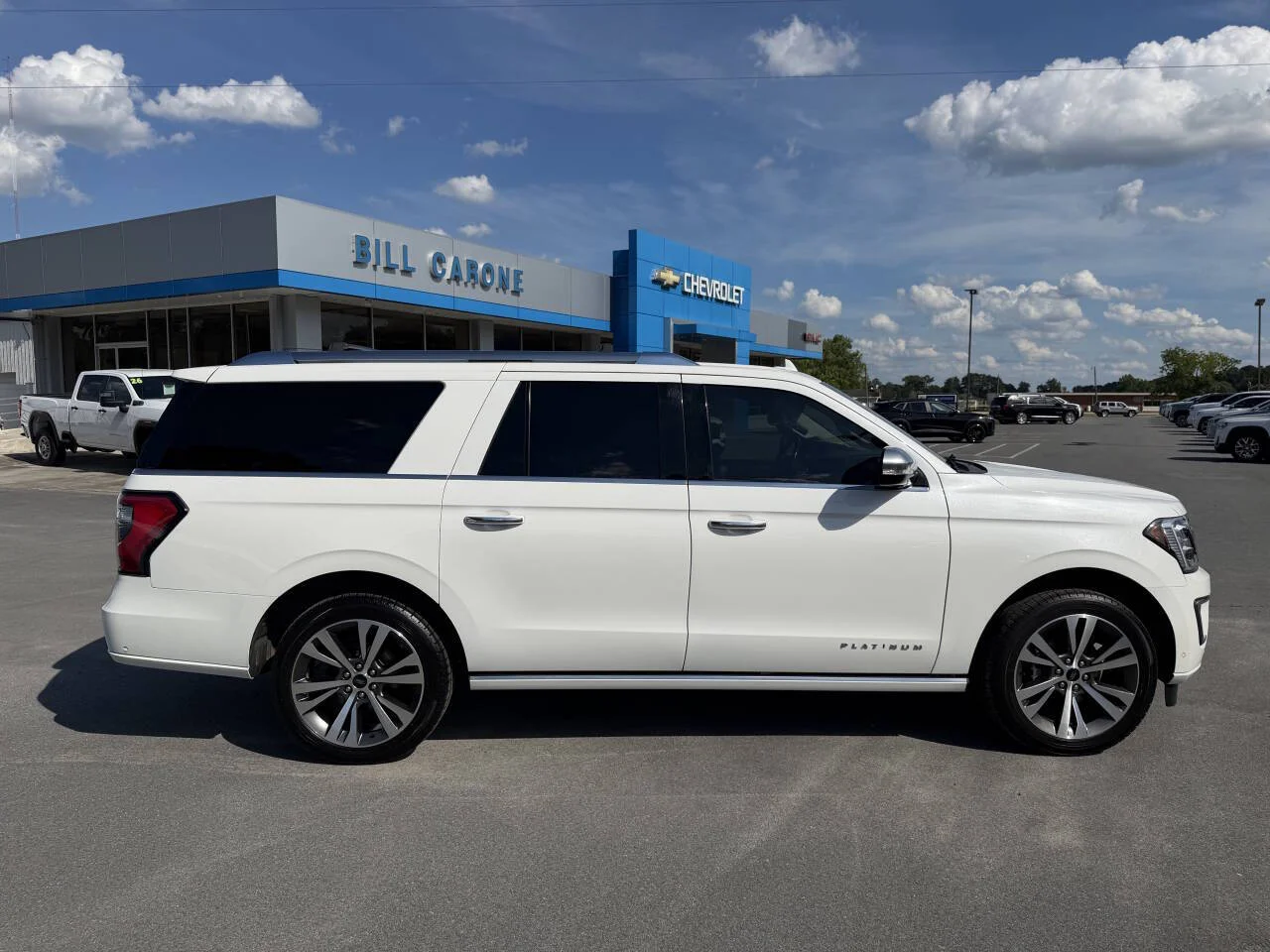 Used 2021 Off White Ford Platinum 4x4 4dr SUV image 22