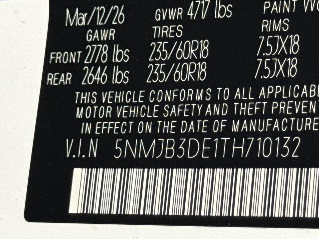 New 2026 White Hyundai SEL FWD image 28