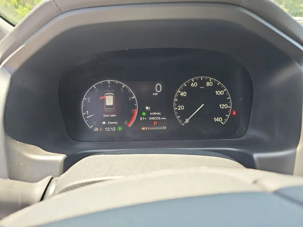 Used 2025  Honda EX-L image 18