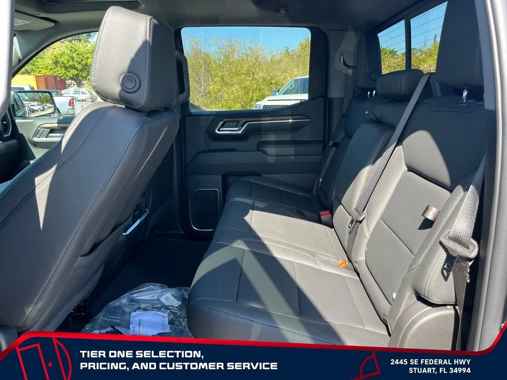 New 2026 Onyx Black GMC SLT image 11