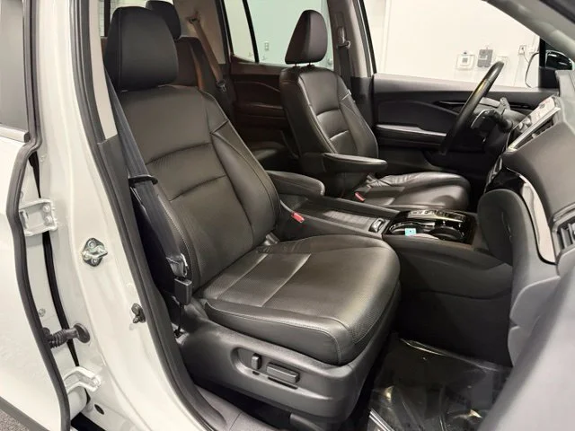 Used 2020  Honda RTL-E image 34
