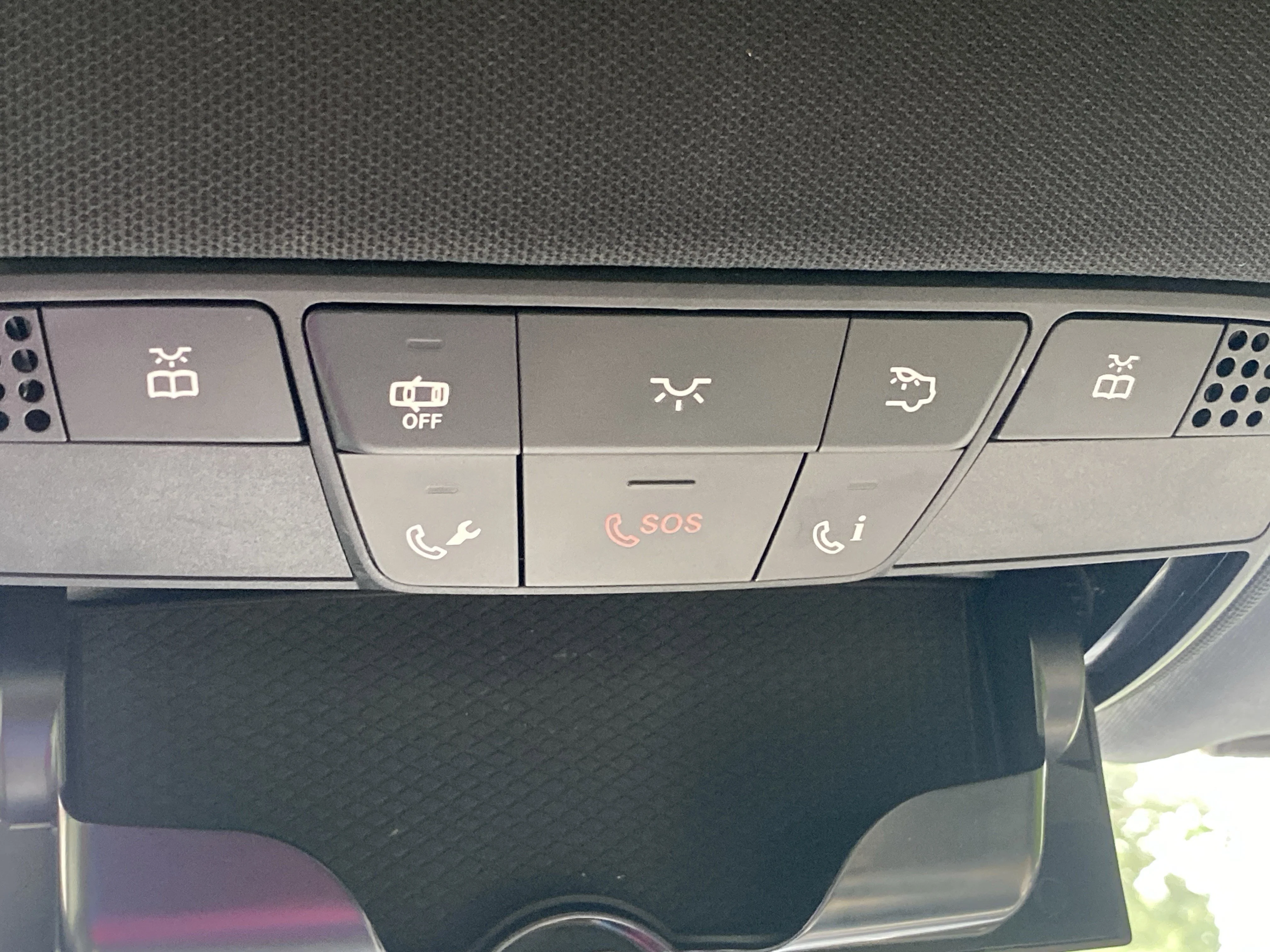 Used 2017  Mercedes-Benz E 300 image 25