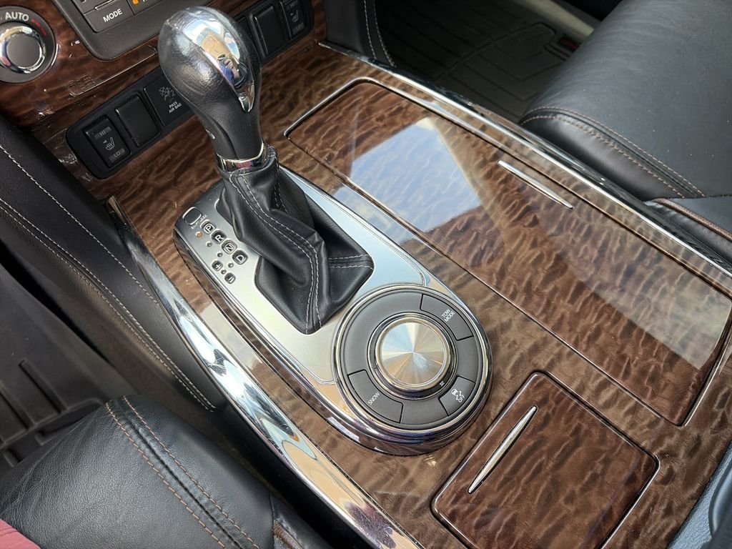 Used 2020 Gray Nissan SL image 27