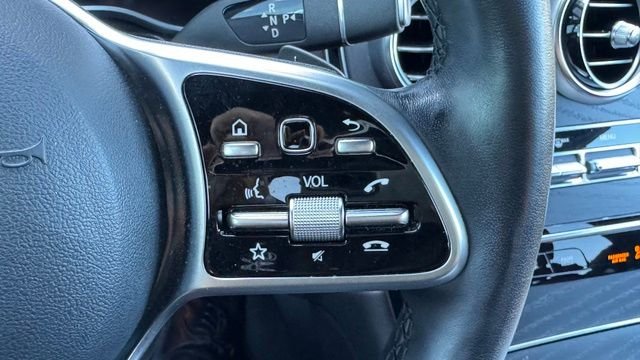 Used 2022 Gray Mercedes-Benz GLC 300 image 27