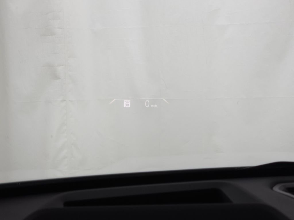 Used 2023 White Metallic BMW xDrive28i image 22