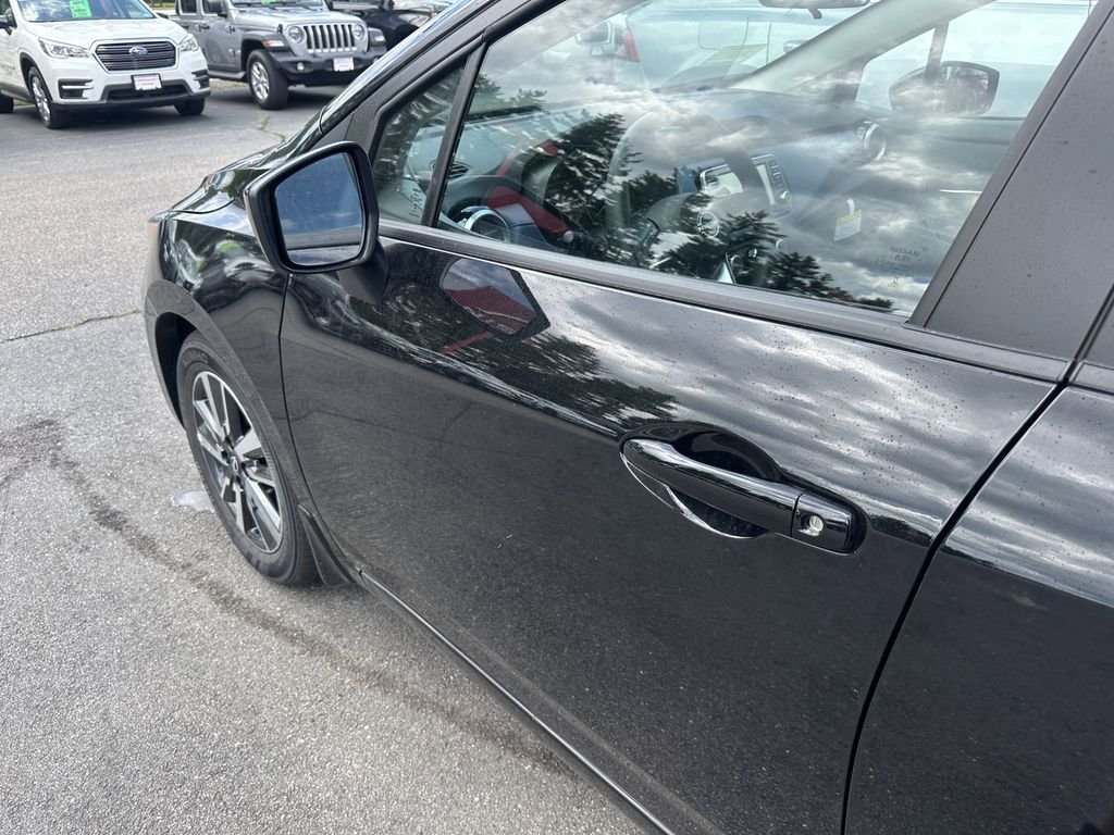 2025 Nissan Versa Sedan SV - Photo 10