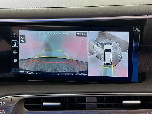 New 2026 Blue Hyundai SEL Premium image 18