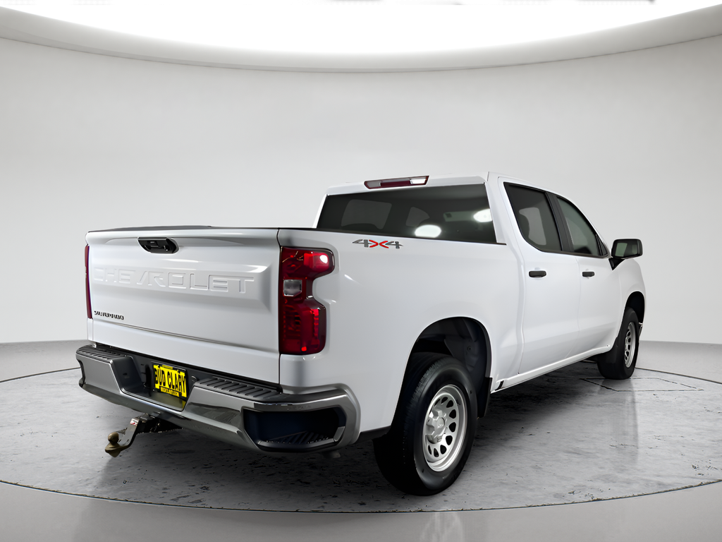 Used 2024  Chevrolet LT image 5