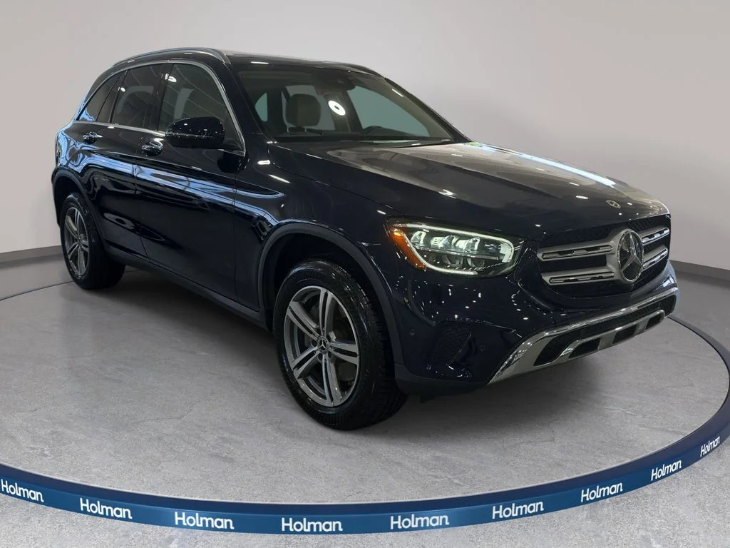 Used 2022 Lunar Blue Metallic Mercedes-Benz GLC 300 image 4
