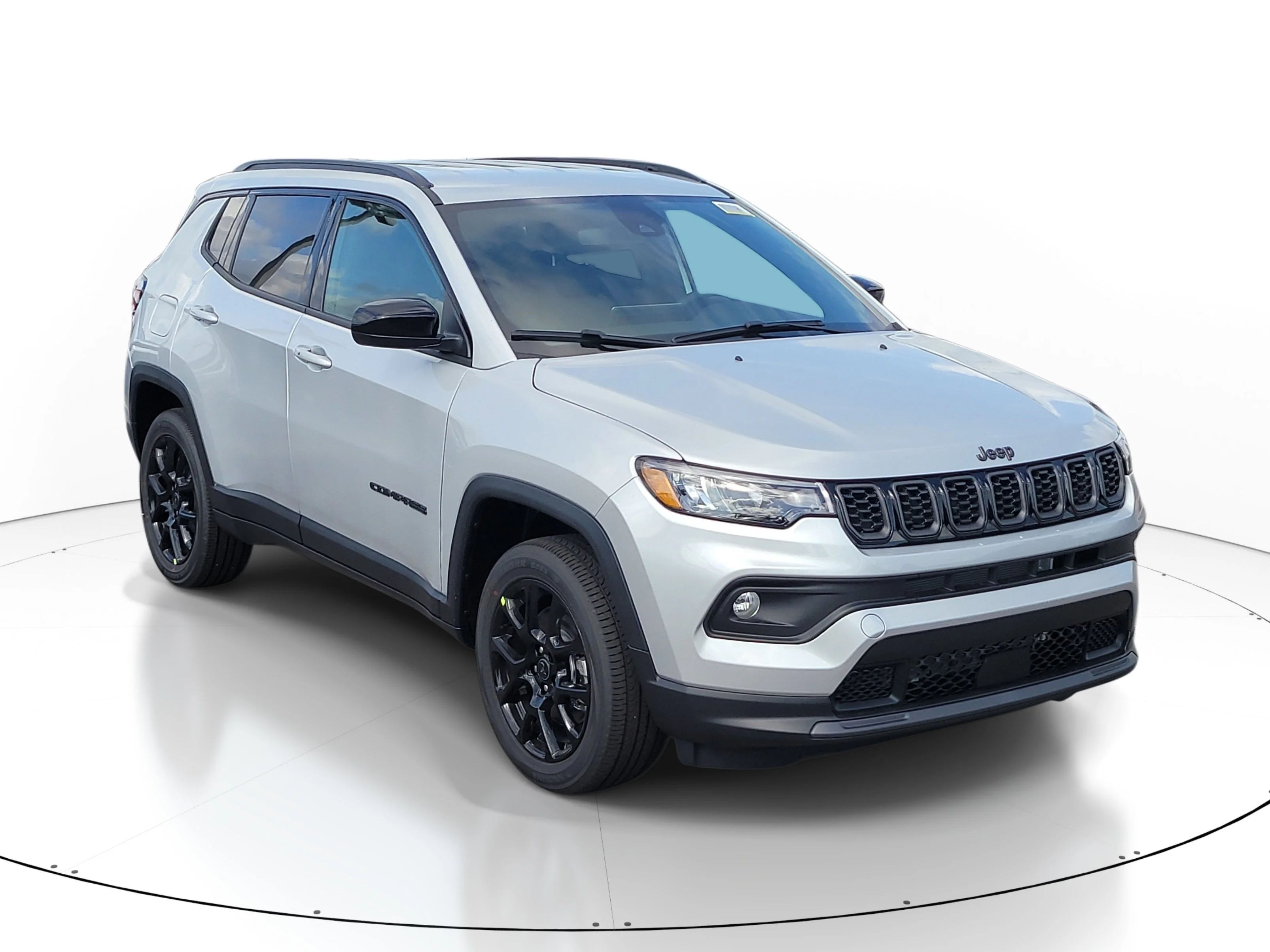 New 2026 Silver Zynith Metallic Clearcoat Jeep Latitude image 1