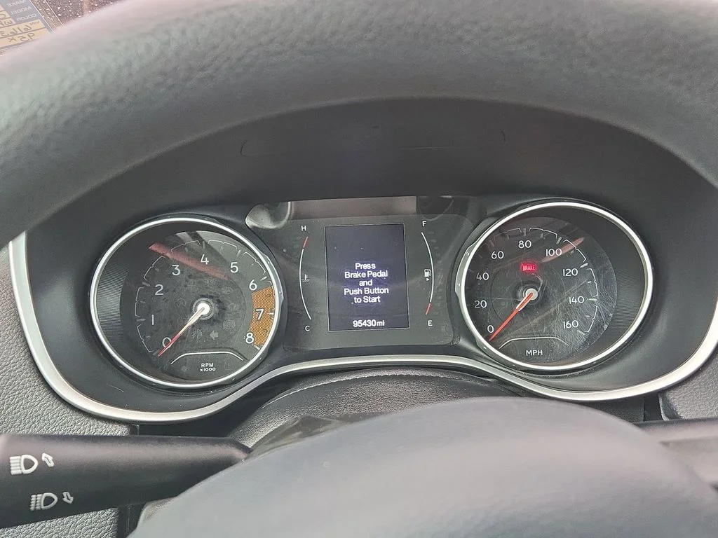 Used 2019 White Clearcoat Jeep Sport image 41