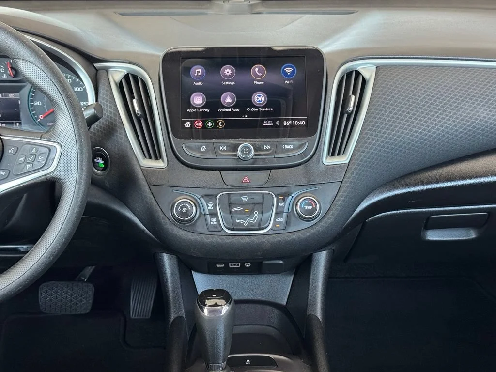 Used 2019 SUMMIT WHITE Chevrolet LS image 22