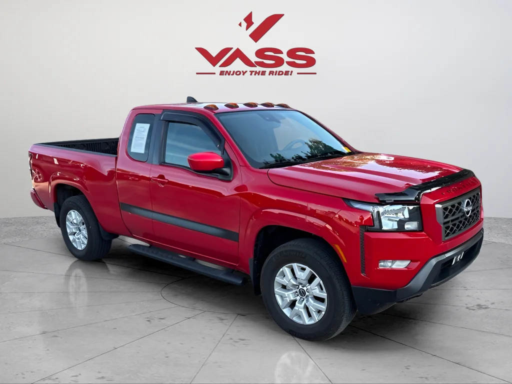 Used 2023 Red Alert Nissan SV image 7