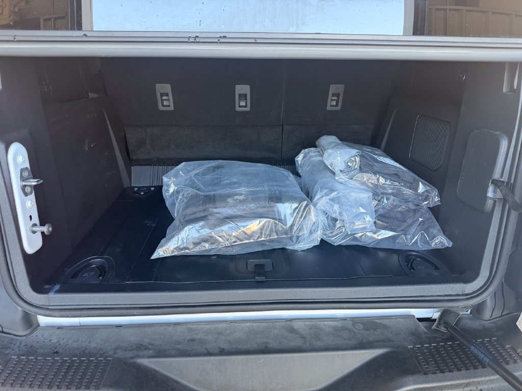 Used 2025 White Ford Badlands image 25