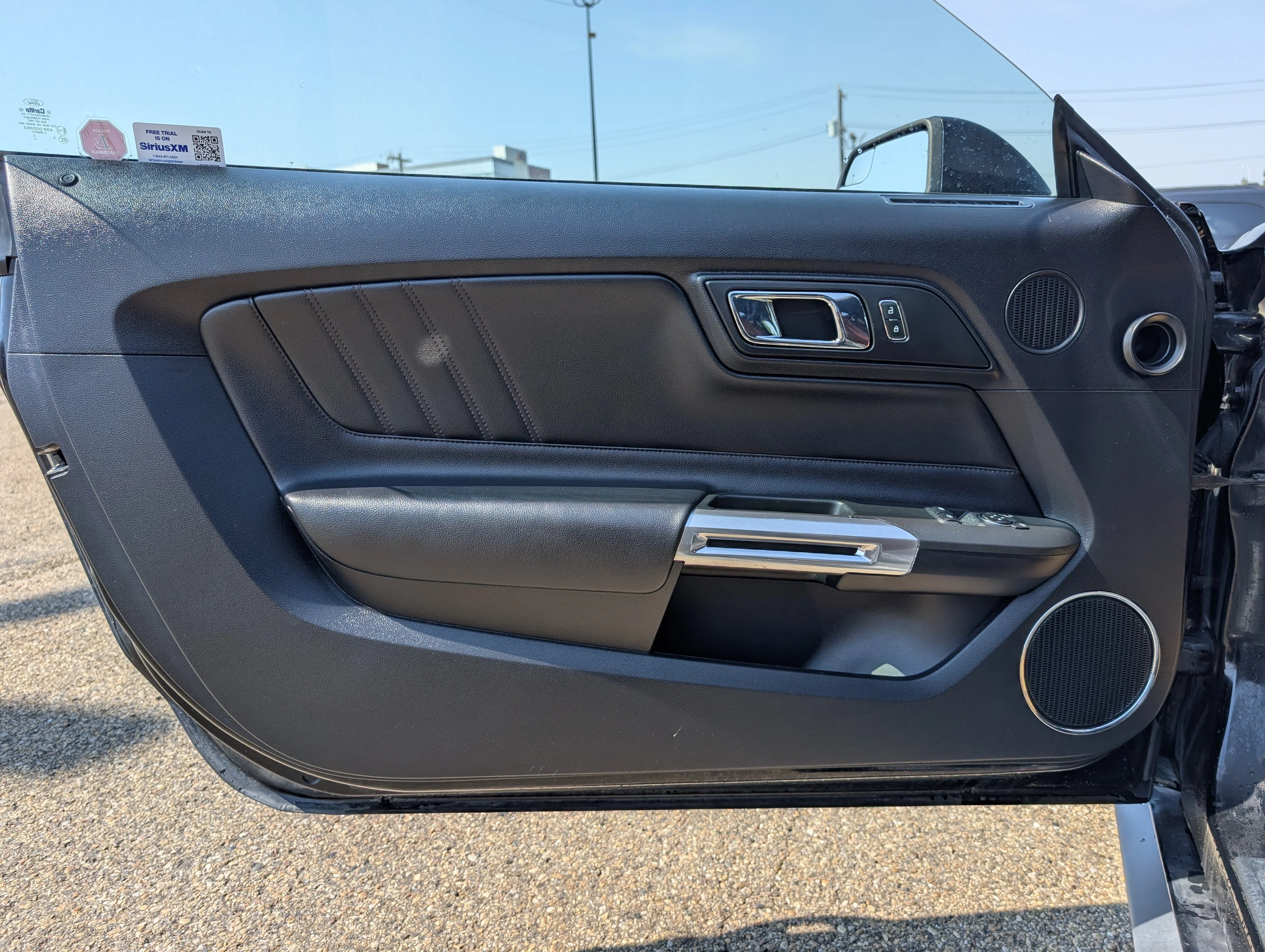 Used 2016 Shadow Black Ford 2dr Fastback GT image 16