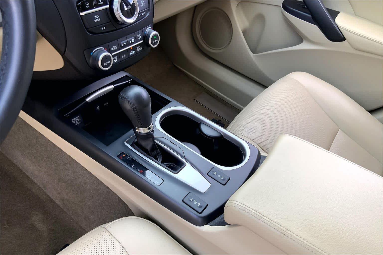 Used 2016 White Diamond Pearl Acura Tech Pkg image 17