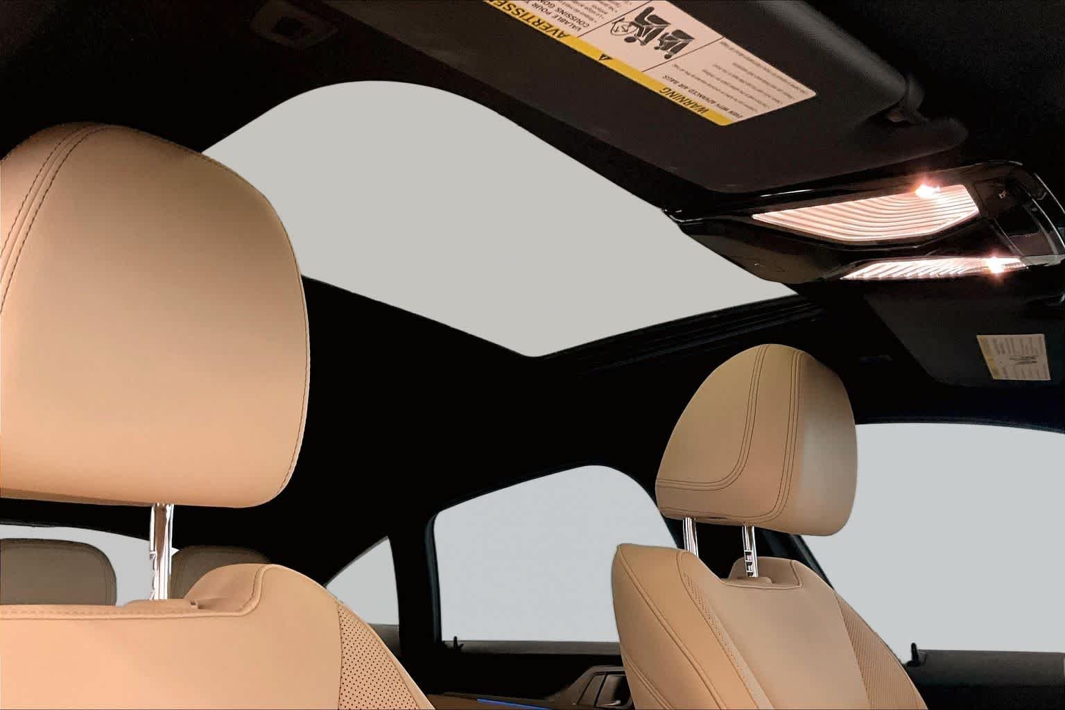 Used 2023 Mineral White Metallic BMW eDrive40 image 13