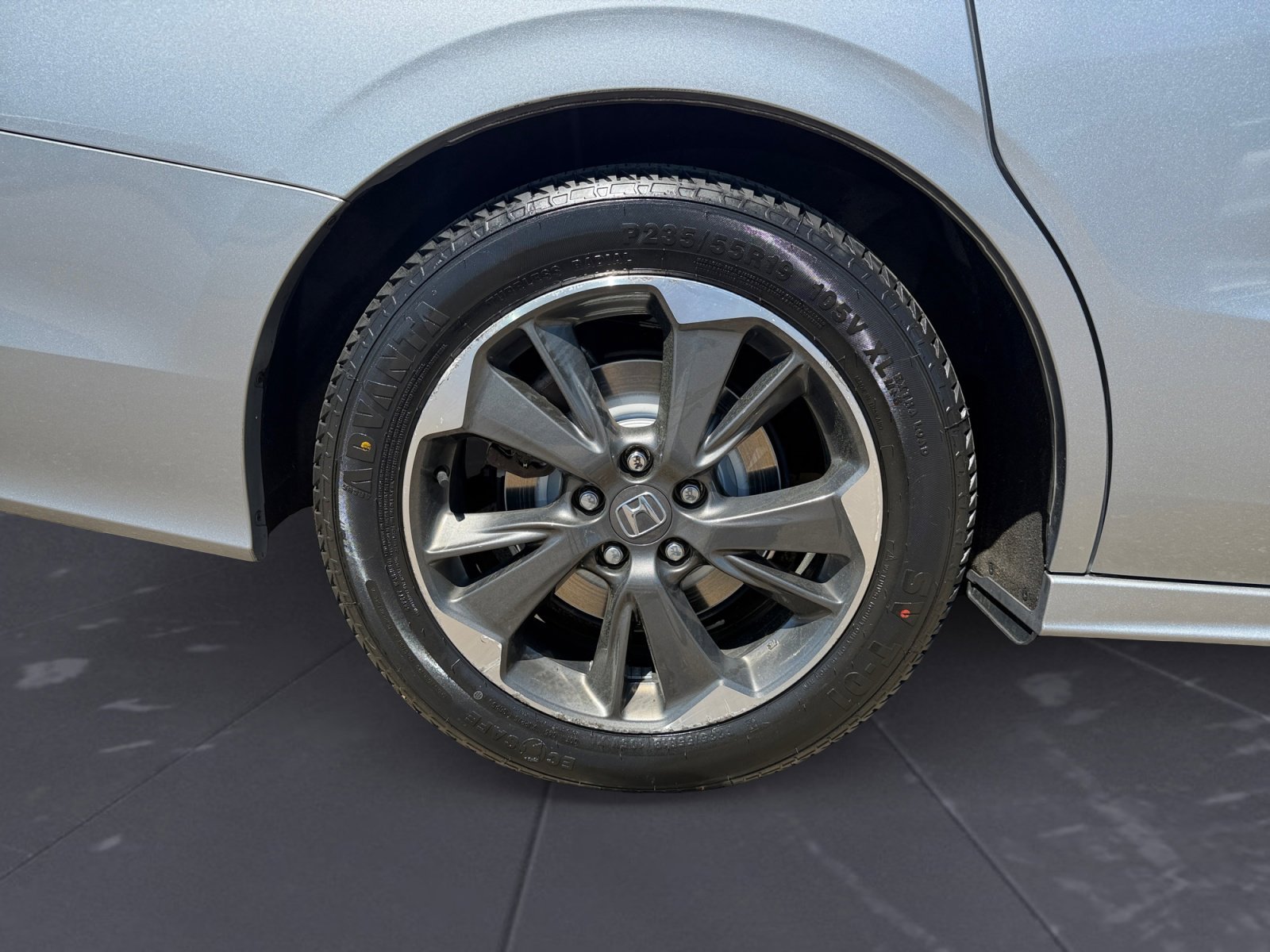 Used 2023 Lunar Silver Metallic Honda Elite image 47