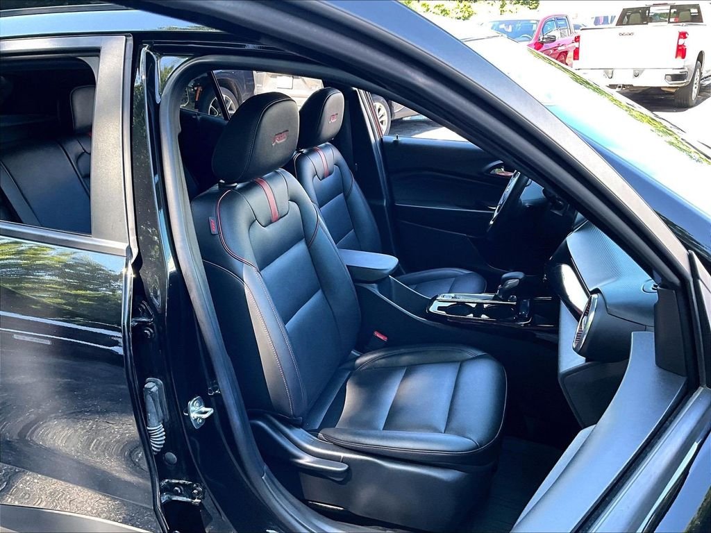 Used 2024 Black Chevrolet 2RS image 11