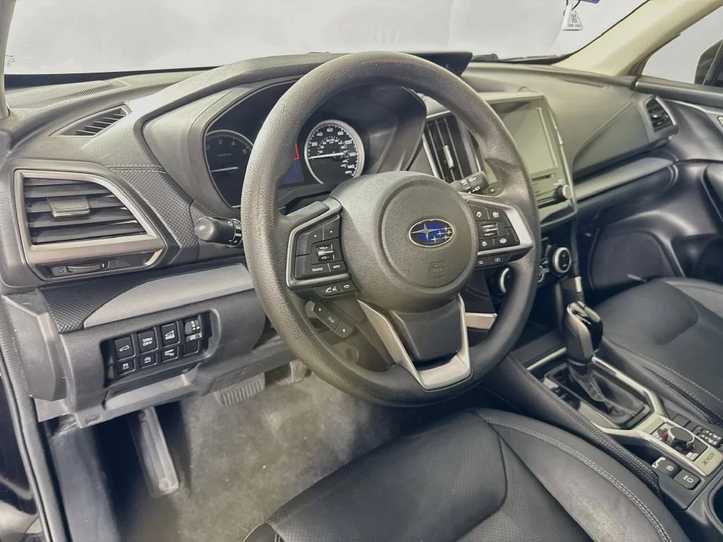 Used 2021 Black Subaru Limited image 9