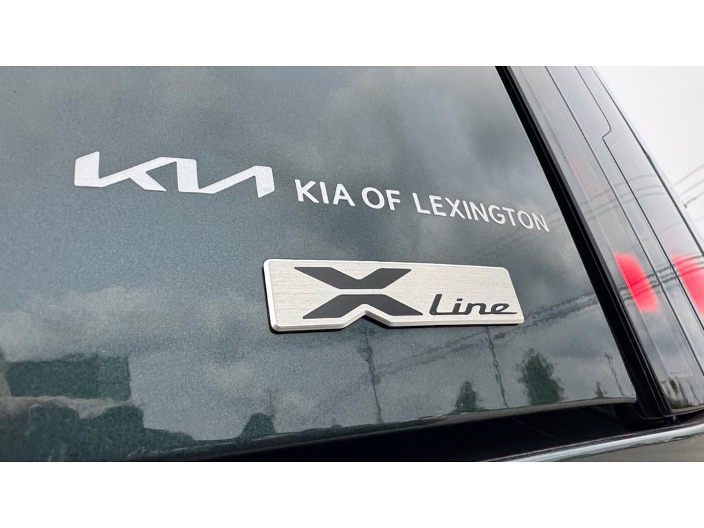 New 2027 Black Jade Green Kia X-Line EX image 6
