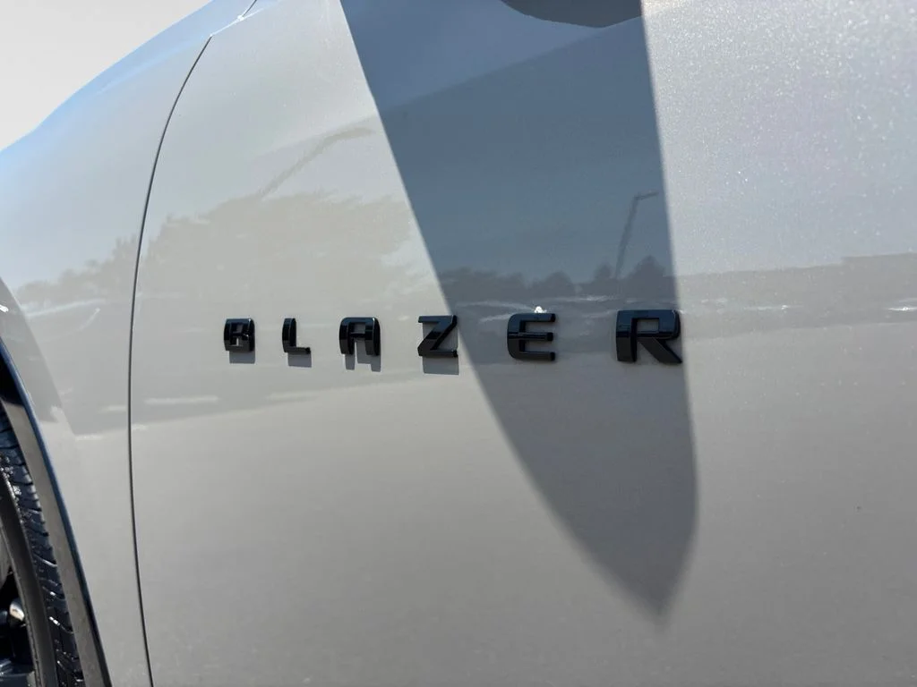 Used 2021 Gray Chevrolet RS image 57