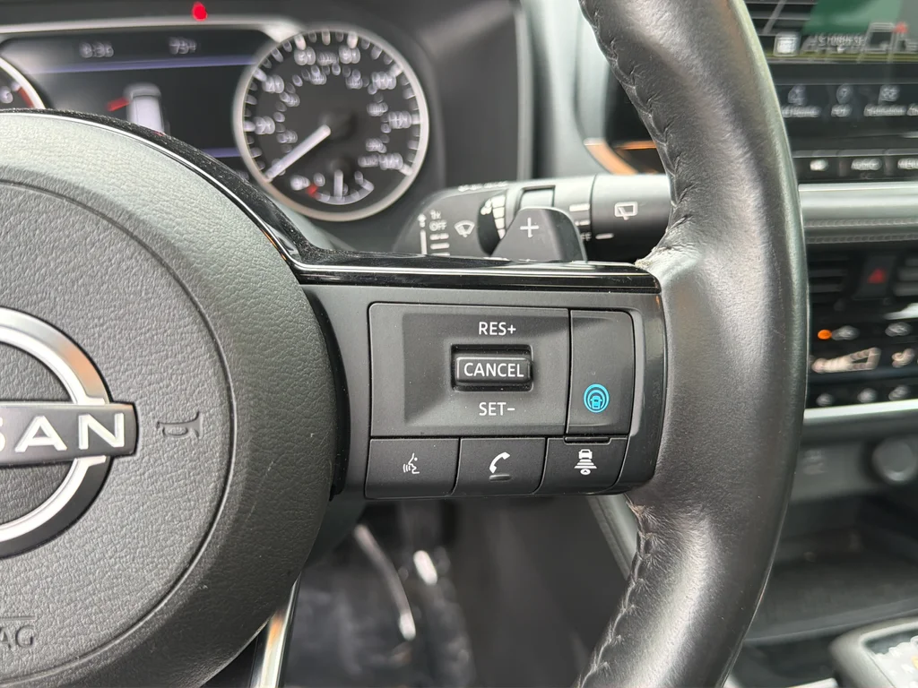 Used 2023 Gray Nissan SL image 16