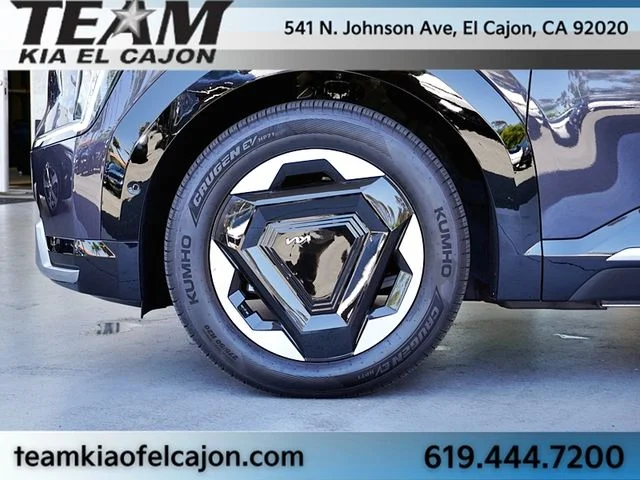 New 2026 Gray Kia Land image 7