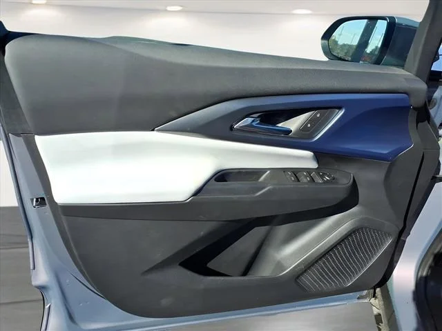 New 2026 Galaxy Gray Metallic Chevrolet LT image 14