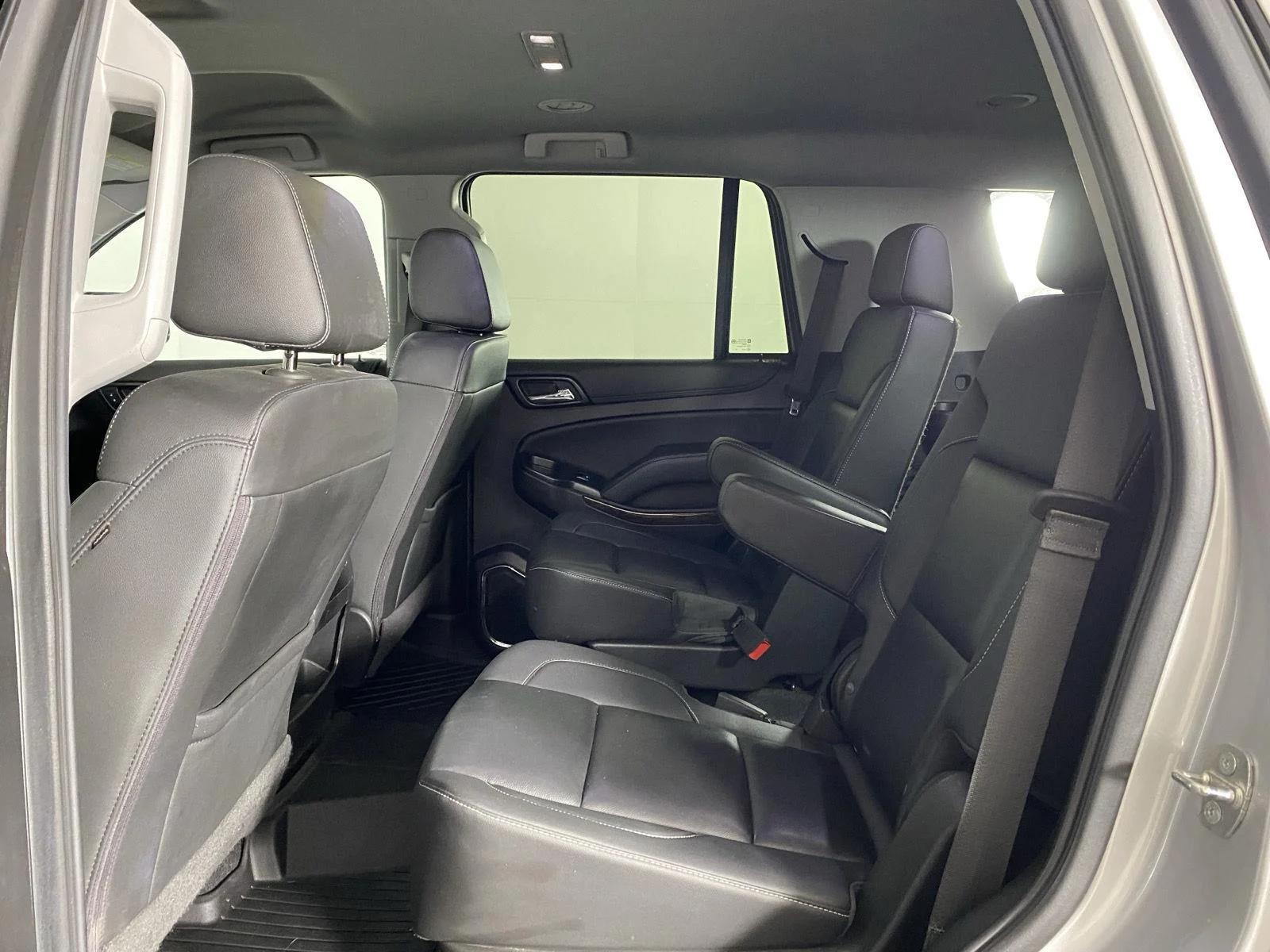 Used 2020 Silver Ice Metallic Chevrolet LT image 26