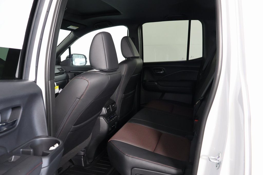 New 2026 Platinum White Pearl Honda Black Edition image 6