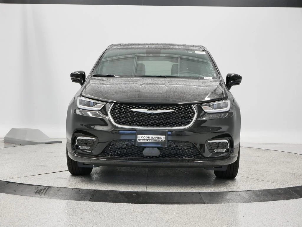 2026 Chrysler Pacifica Select - Photo 48