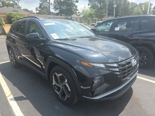 Used 2023 Phantom Black Hyundai SEL image 3