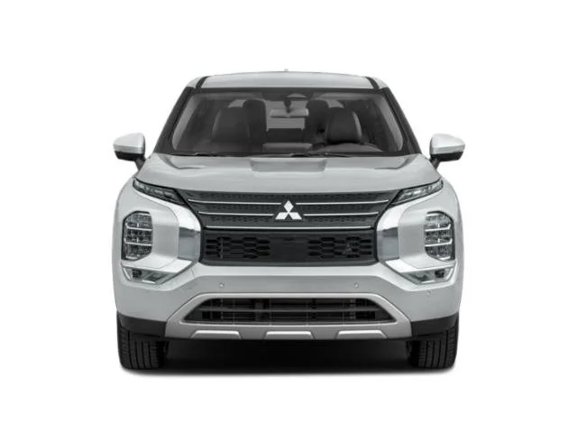 Used 2024 Labrador Black Pearl Mitsubishi SE image 4