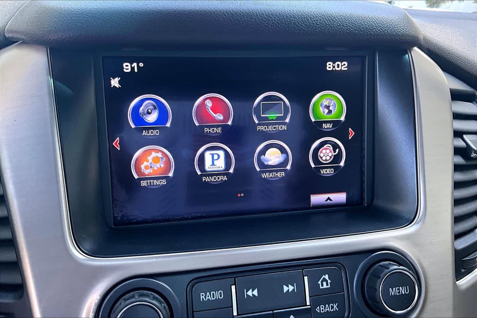 Used 2016 White Frost Tricoat GMC Denali image 35