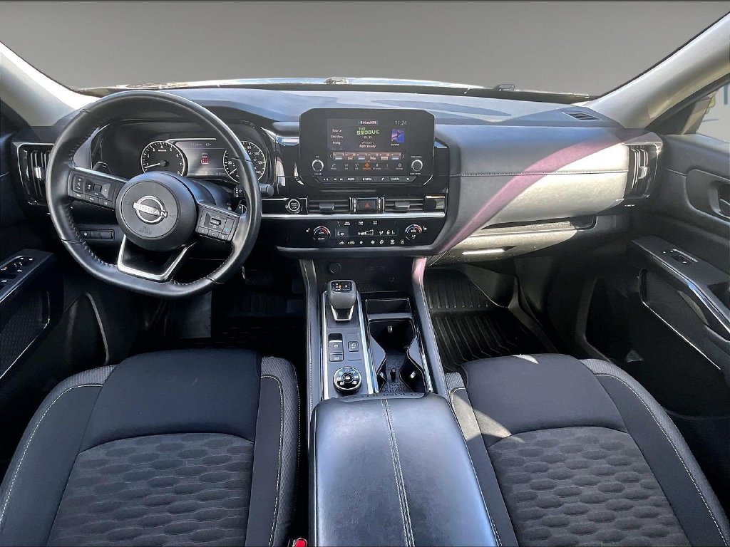 Used 2024 Gray Nissan SV image 20