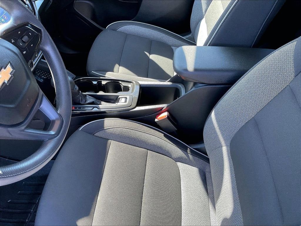 Used 2023 Summit White Chevrolet LT image 20