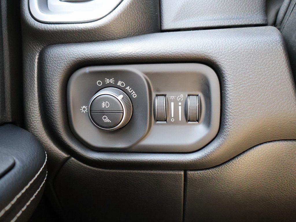 2026 RAM 2500 Laramie - Photo 31